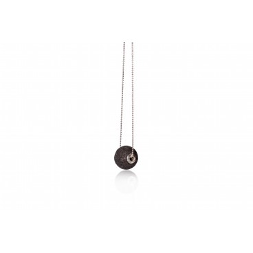 Pendente tondo in argento 925 e pietra lavica